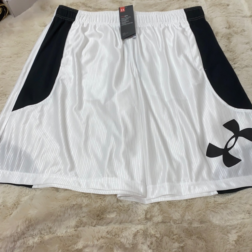 SOLD!!!  Under Armour men’s basketball shorts